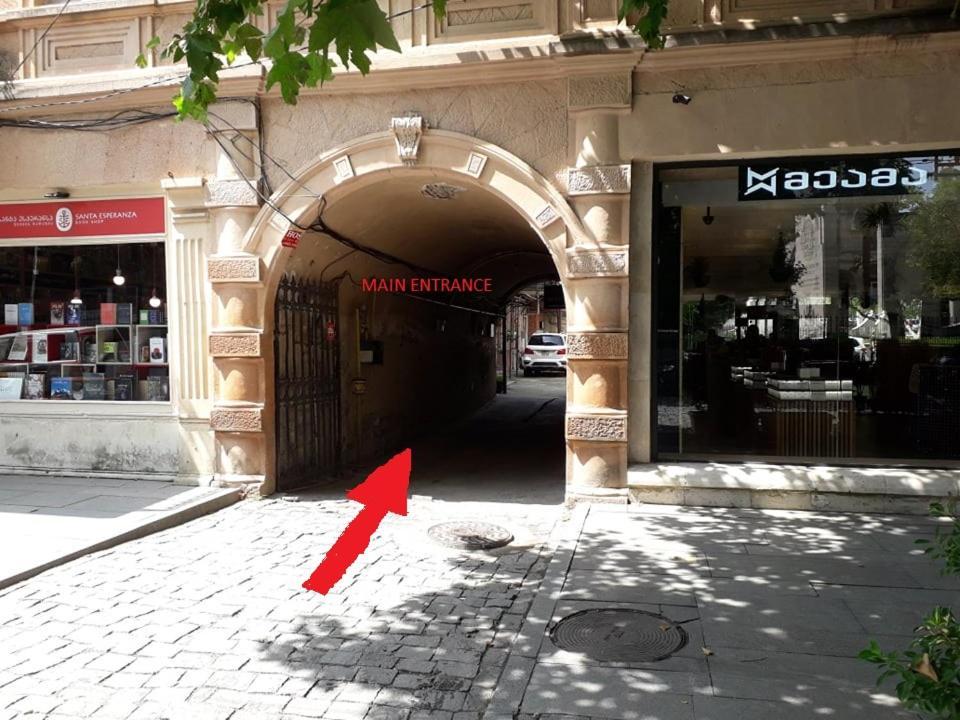 Hostel City Center Koutaïssi Extérieur photo