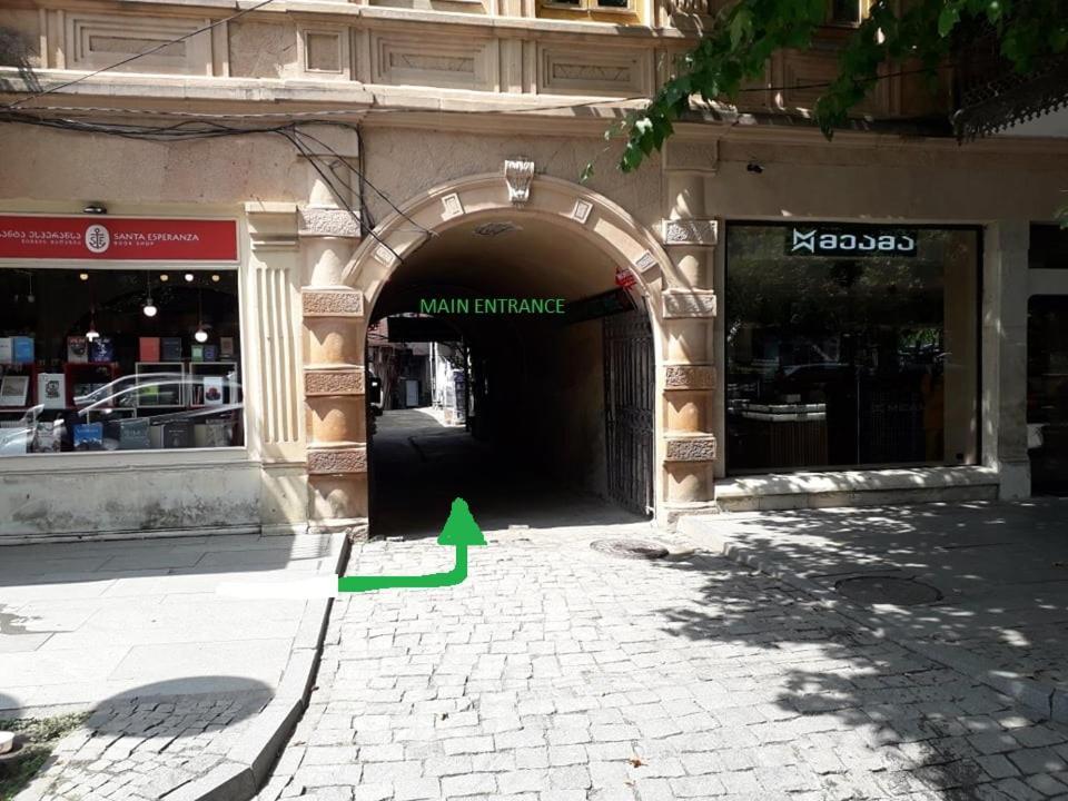 Hostel City Center Koutaïssi Extérieur photo