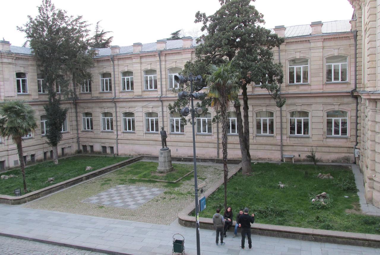 Hostel City Center Koutaïssi Extérieur photo