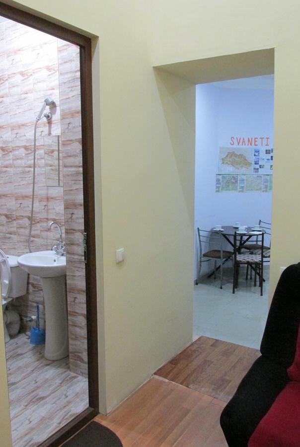 Hostel City Center Koutaïssi Extérieur photo