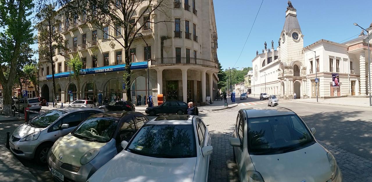 Hostel City Center Koutaïssi Extérieur photo