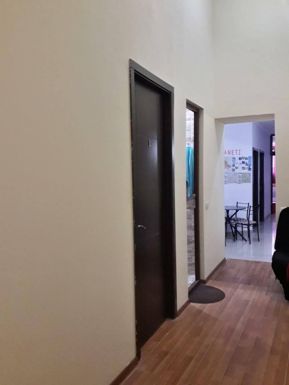 Hostel City Center Koutaïssi Extérieur photo