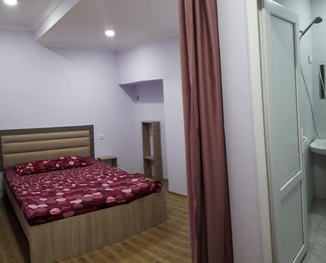 Hostel City Center Koutaïssi Extérieur photo