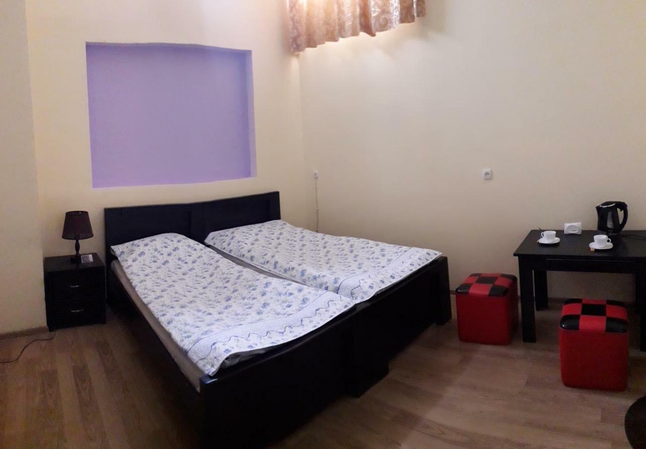 Hostel City Center Koutaïssi Extérieur photo